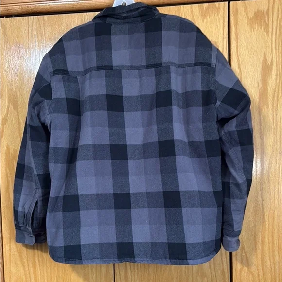 Black and Gray Plaid Shirt Jacket - Picture 5 of 5